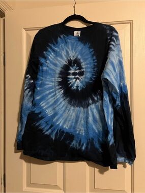 Blue Tie-Dye Long Sleeve Shirt